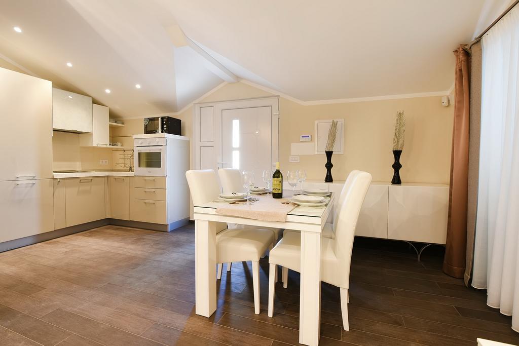 Apartments Villa Zlatko Zadar Room photo
